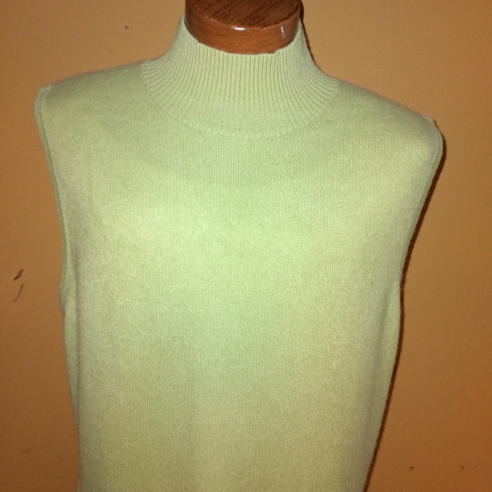 100% Cashmere Sweater